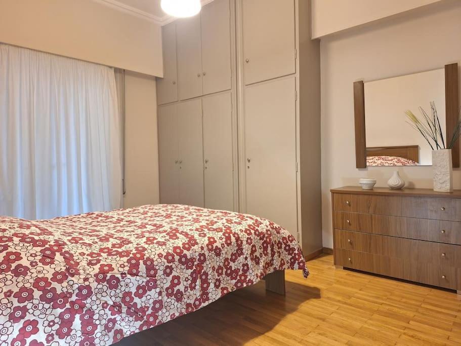 Carlito"S Apartment 1 Next To Metro Station Athen Exterior foto